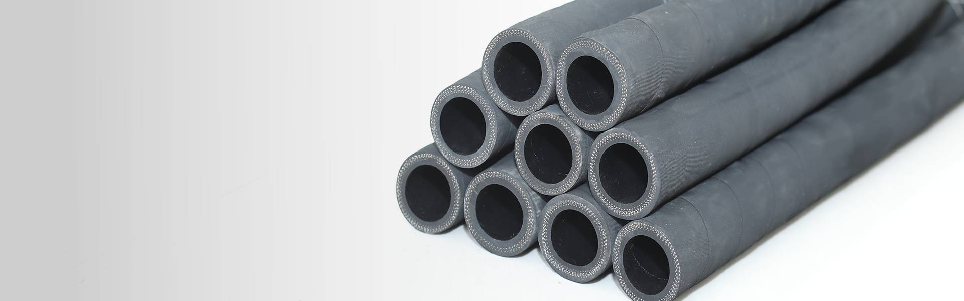 Diesel delivery hose for low pressure conditions